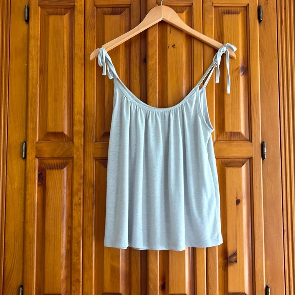 Madewell Pale Blue Camisole with Shoulder Ties t EUC worn a few times - Picture 2 of 5